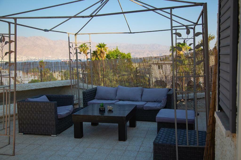Efroni Villa Guesthouse エイラート エクステリア 写真